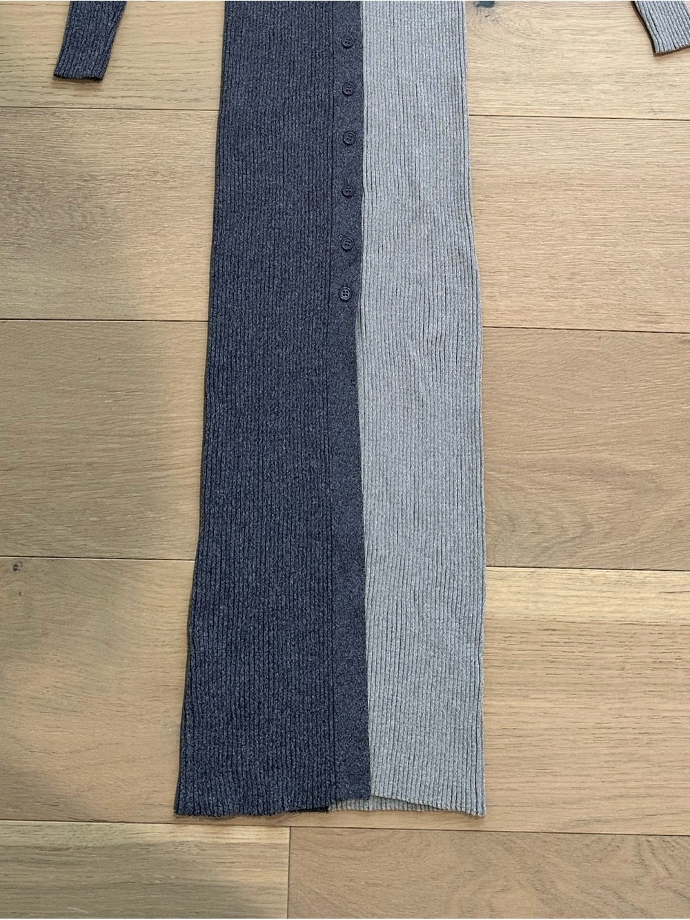New STAUD Shoko Color Blocked
Cardigan Sweater Dress - Picture 7 of 14
